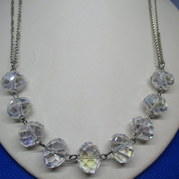 Vintage Crystal Necklace Faceted Crysal Beads With 2 Silver Tone Metal End Chain - Picture 1 of 14